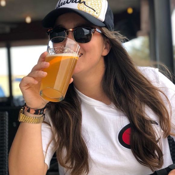 Meet your Posher, Sabina - Picture 1 of 1